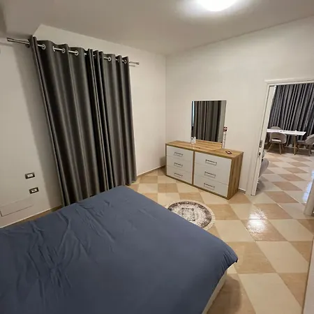 77 Holiday home *